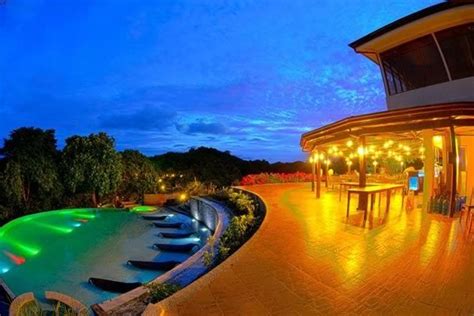 resort in camarines sur